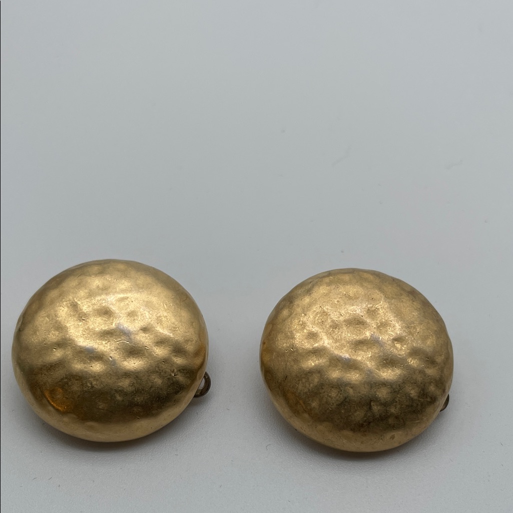 Erwin Pearl Gold Hammered Vintage Earrings 30$